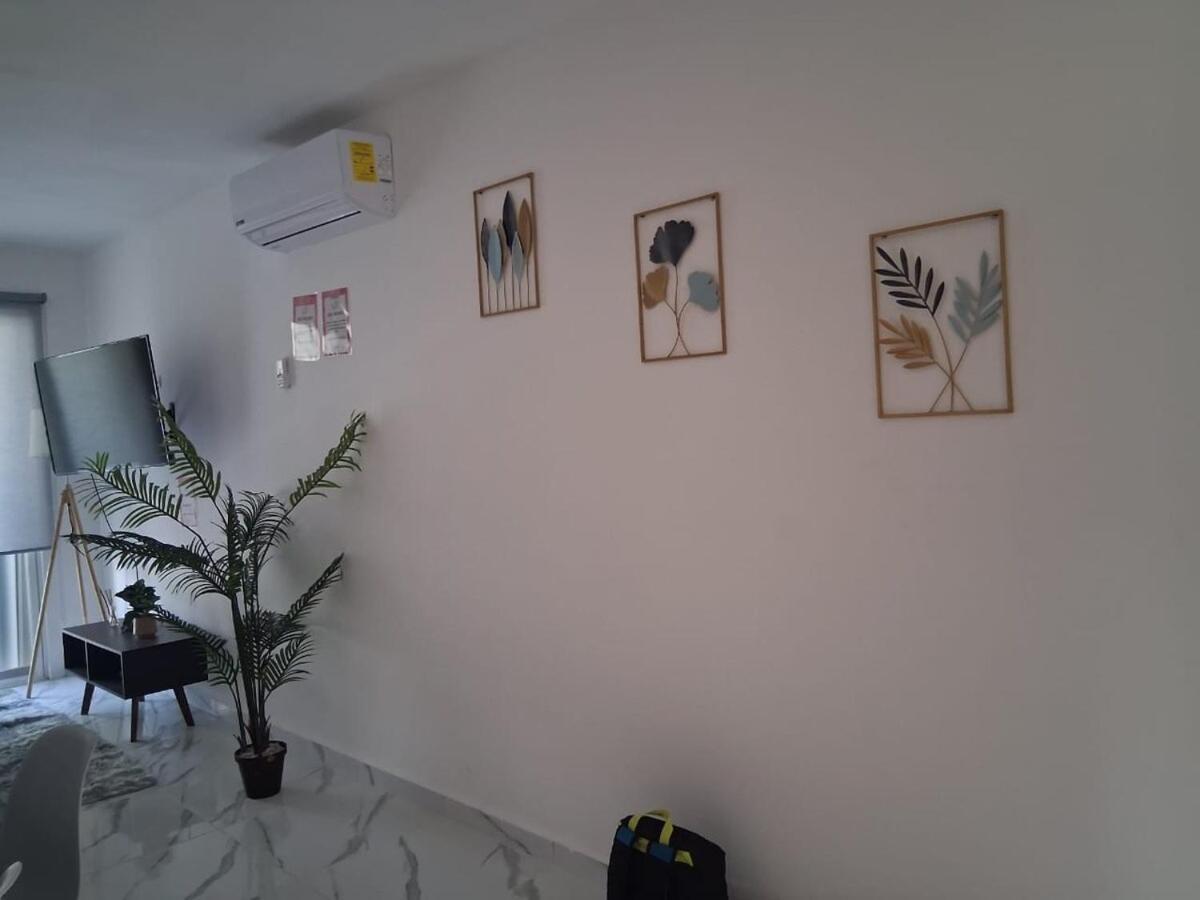 Apartamento Depto Leon Welcomes With Open Arms! Playa del Carmen