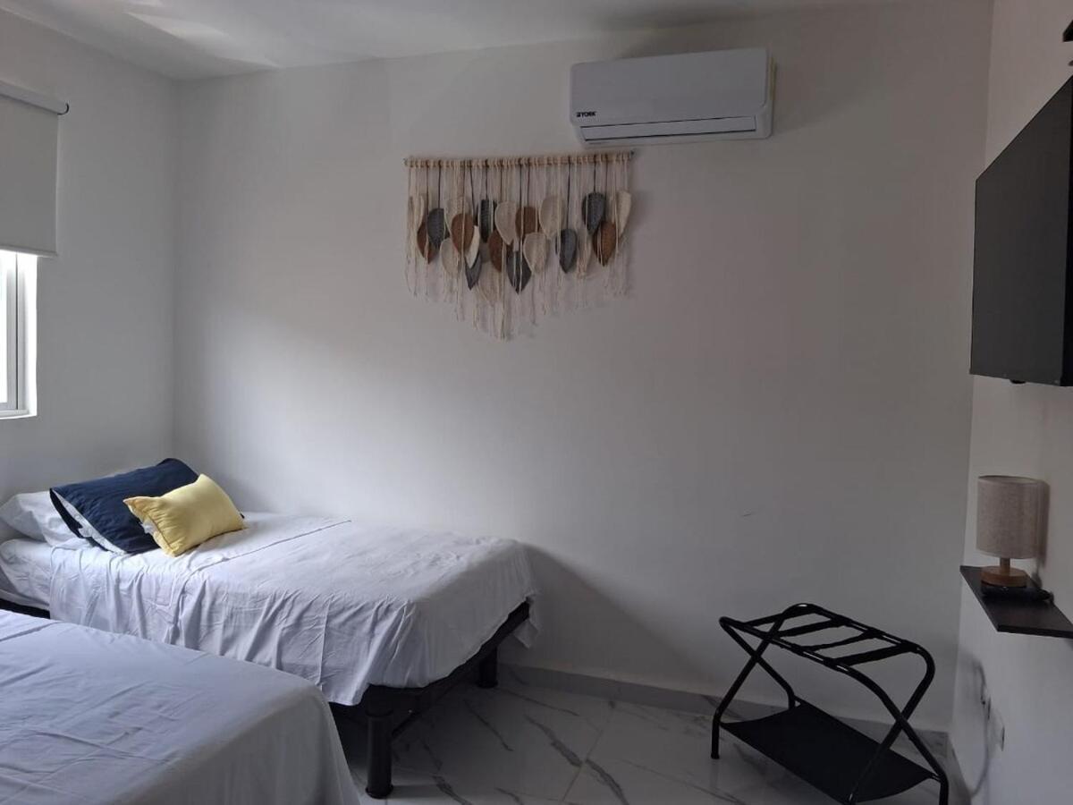 Apartamento Depto Leon Welcomes With Open Arms! Playa del Carmen